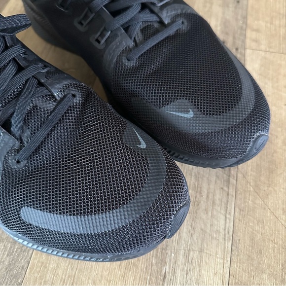 Nike Mens Quest 4 Running Sneakers - Picture 11 of 11